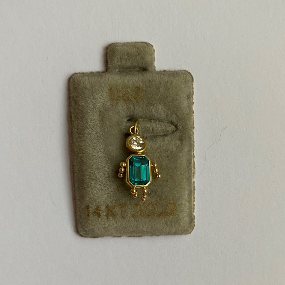 Jewelry - 14K Yellow Gold December Boy Charm